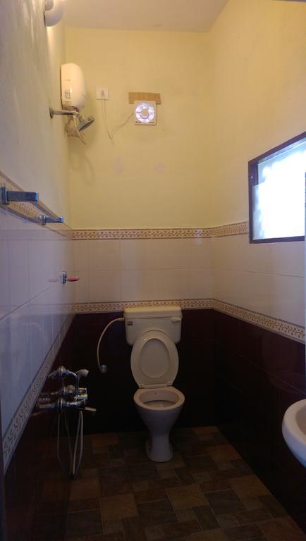 Sun N Tan Beach Home Stay Kannur Eksteriør bilde