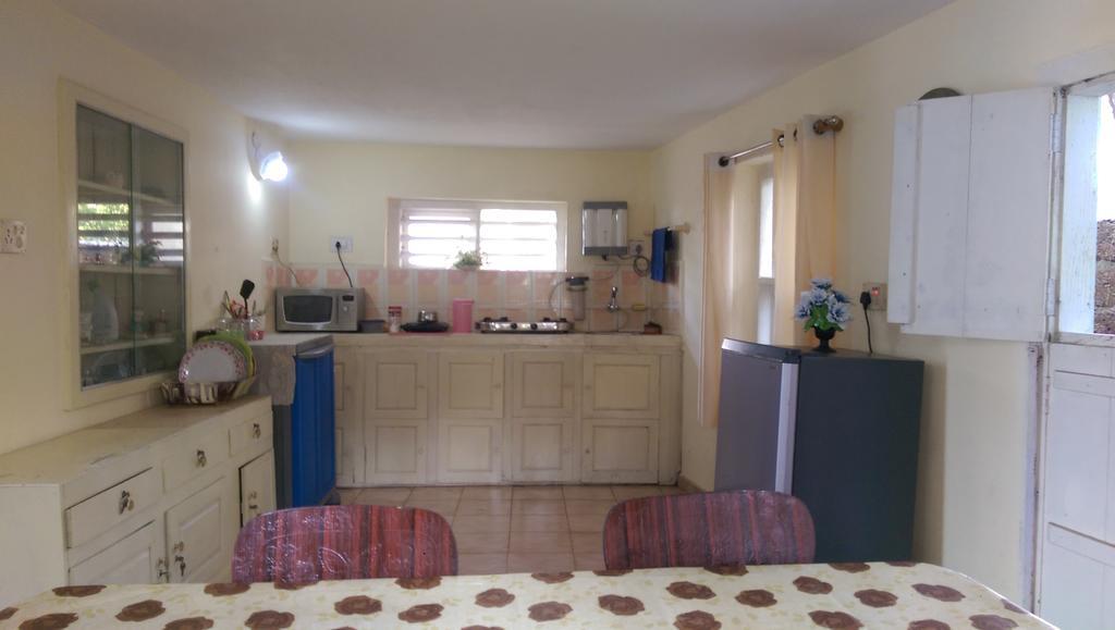 Sun N Tan Beach Home Stay Kannur Eksteriør bilde